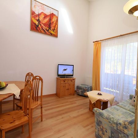 Apartment In Bichlbach At The Lake Ngoại thất bức ảnh